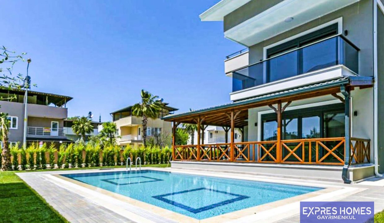 Antalya Belek Kadriye'de Yapımı Yeni Biten Sitede Satılık Villalar